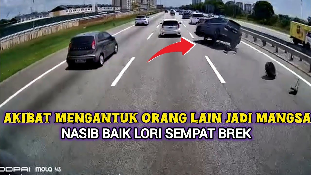 TULAR RAKAMAN PROTON EXORA DIL4NGG4R DARI BELAKANG DI PUTRA HEIGHTS