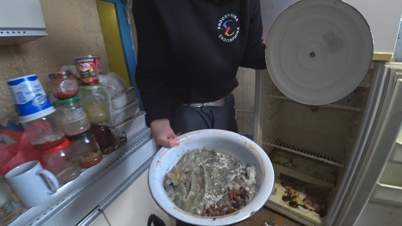Лудоман-Ёшкин прощается с ОСТАТКАМИ МЕБЕЛИ!! Обзор на ЭЛИТНУЮ ПАЙКУ из холодильника!!!