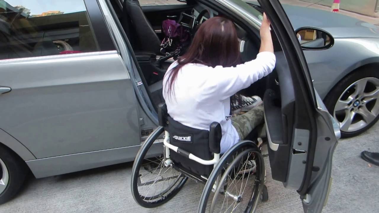 Wheelchair to Car Transfer 輪椅人士上落自駕方法