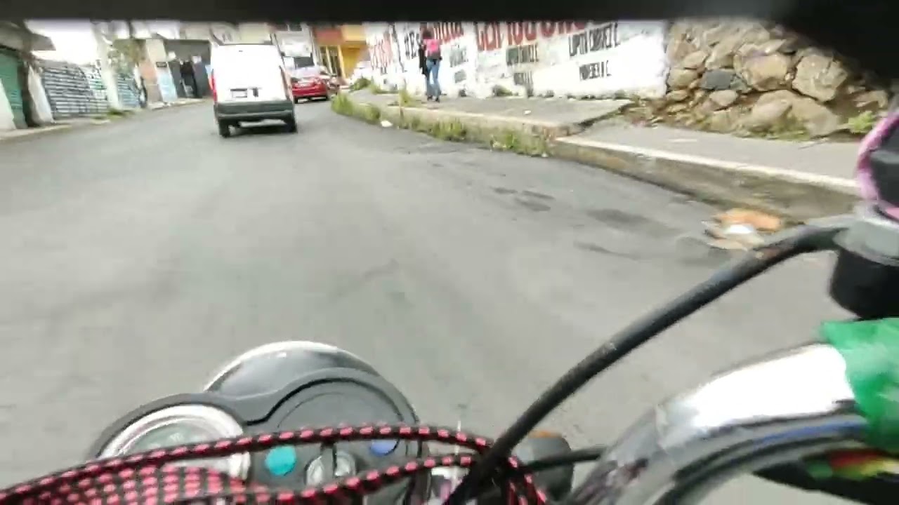 Tvs XL100 en pendientes