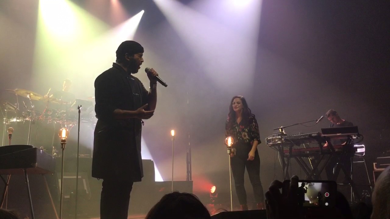 Slimane en duo avec Annabelle - Alter ego (live au Bikini, Toulouse)