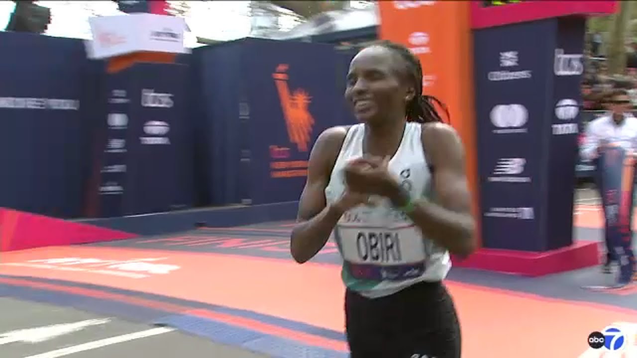Tight final mile for the women's race at the TCS NYC Marathon