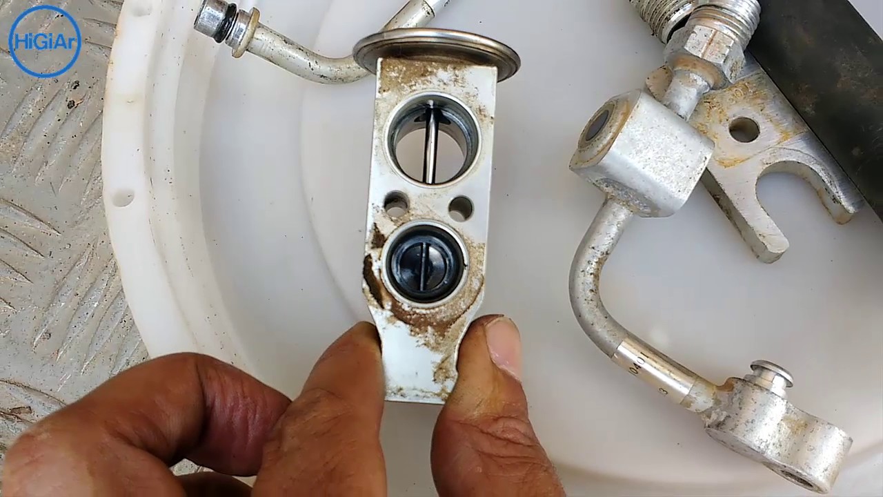 Flushing ou Limpeza em Sistemas de  Ar Condicionado Automotivo Linha Pesada - Escavadeira - Parte1