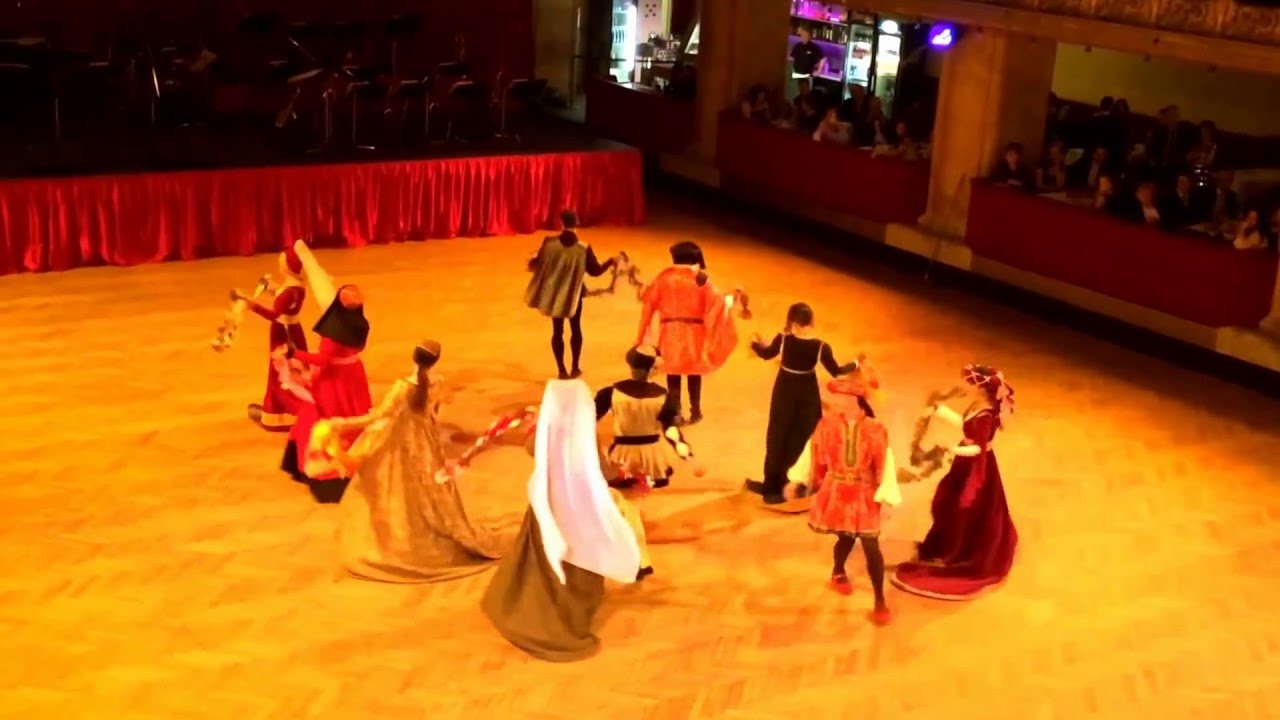 ALLA DANZA PRAHA  - Tesara
