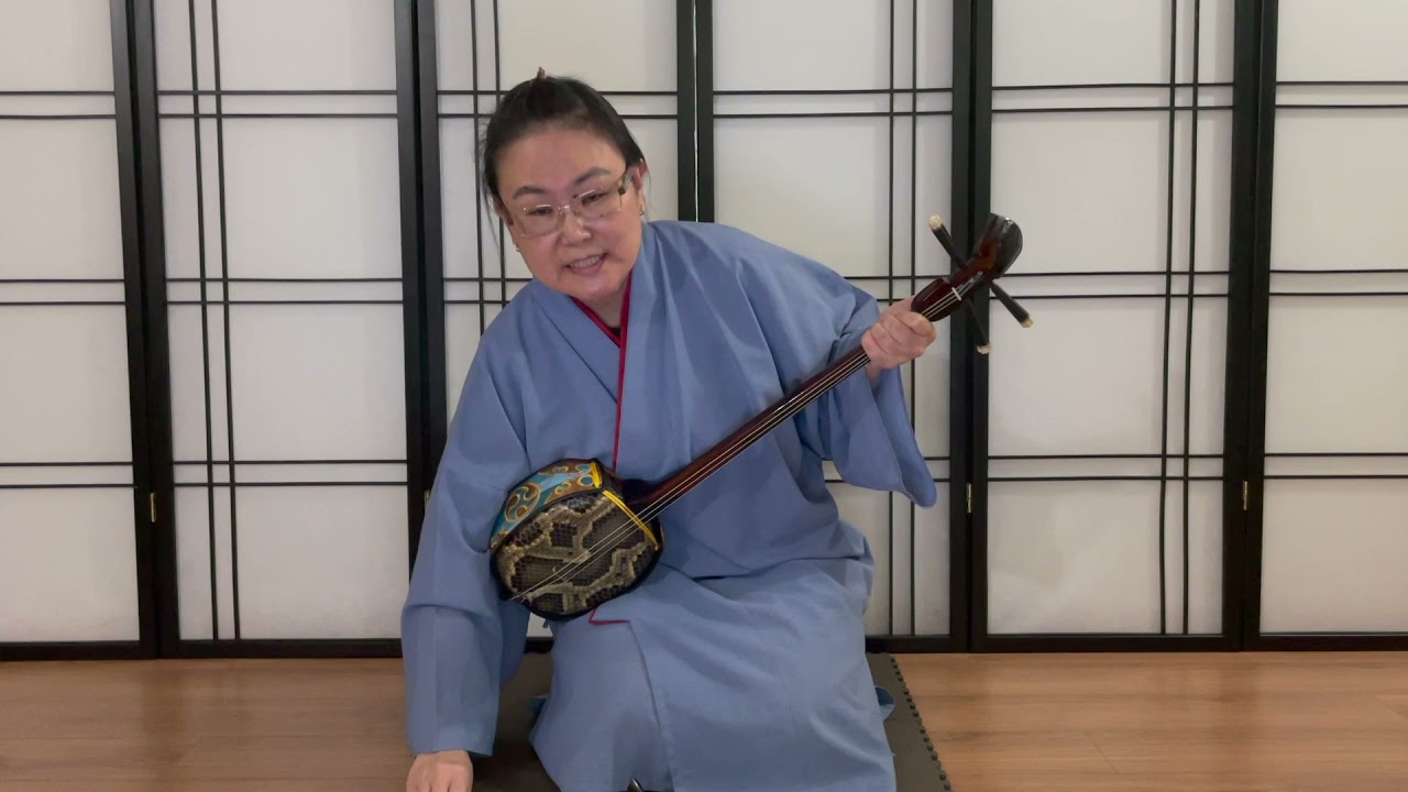 Chinaji Bushi in A# tuning - ちなぎ節、三線の調弦