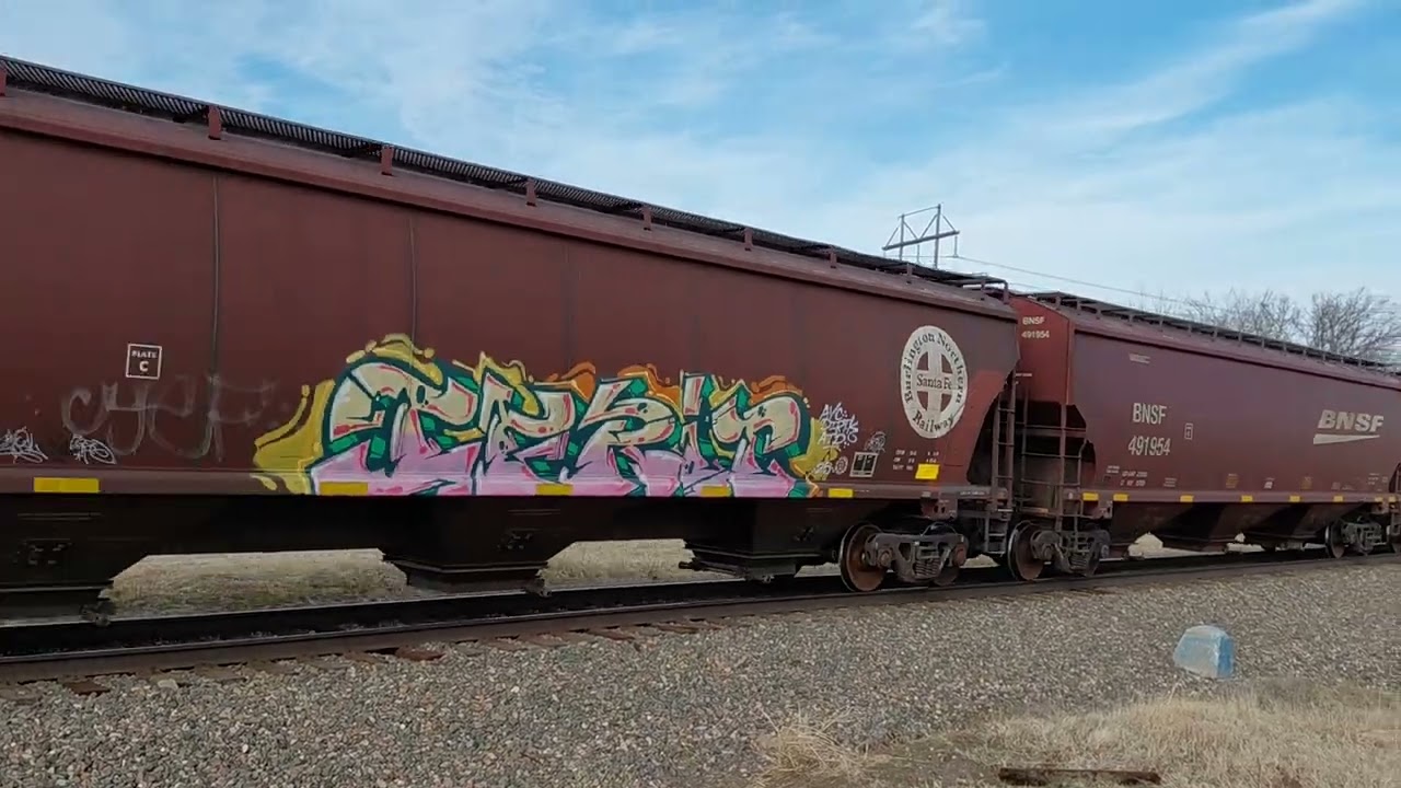 BNSF Grain Train, Park City, KS 2/12/26