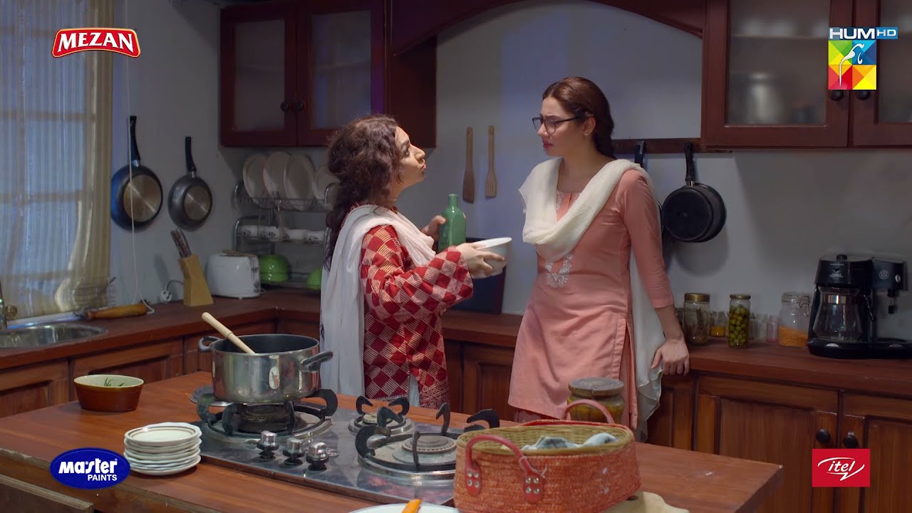 Mujhy Toh Bhooka Maar Deya Hai.. | Mahira Khan & Kubra Khan | Best Moment | #HumKahanKeSachayThay