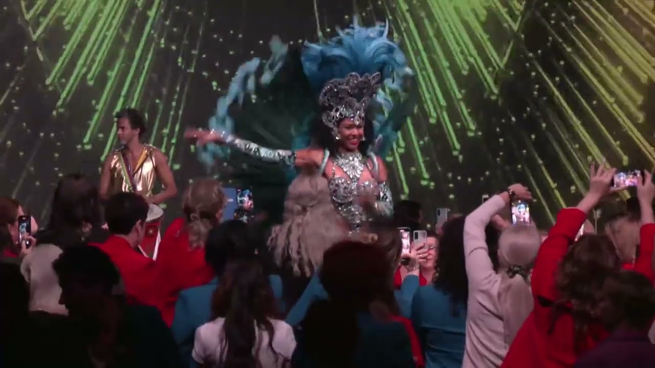 Carnival Stars! Tancerki samby brazylijskiej! Pokazy samby & capoeira! Samba Show!