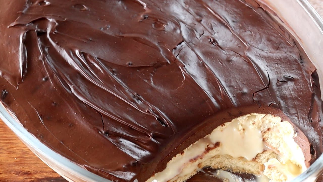 Pavê tradicional SIMPLES e fácil de bolacha Maizena