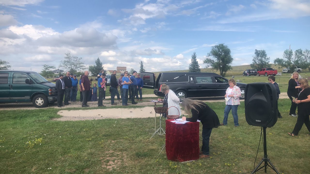 Andrea Mills Burial Live