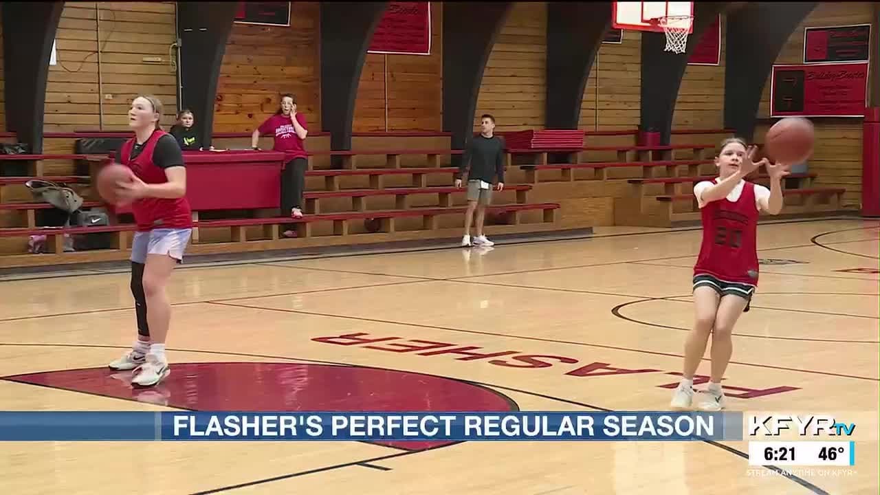 Flasher girls’ basketball makes school history with 19-0 regular season
