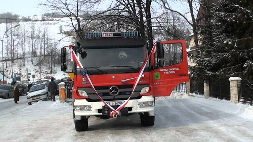 OSP Niedźwiedź - Poświęcenie wozu strażackiego cz.1