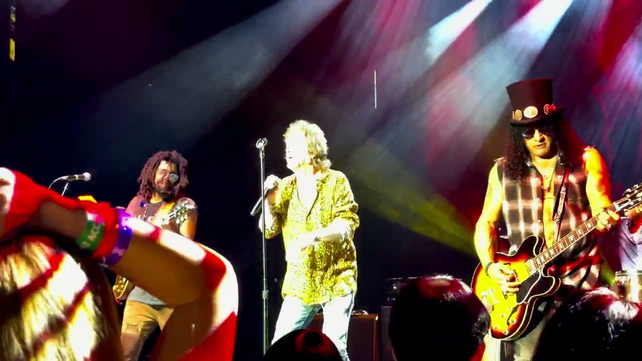 Chris Robinson Slash "The Pusher"