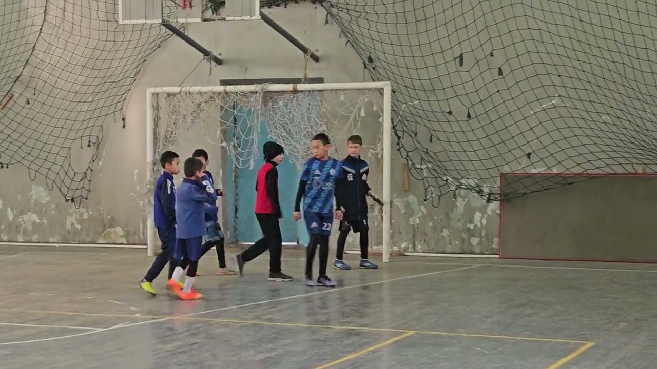 ​Cold Hall, Hot Game! Dinamo vs Feniks 1 half