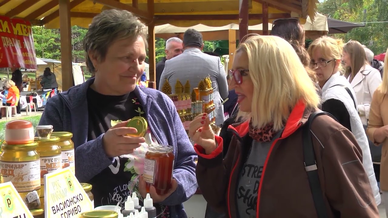 Boja meda ep. 376 20.05.2025. Pumpa za matični mleč, presa za satne osnove, završetak medobranja