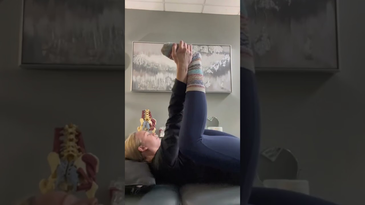 🩸Do you and tampons just not get along?🩸Your pelvic floor might be too tight! 