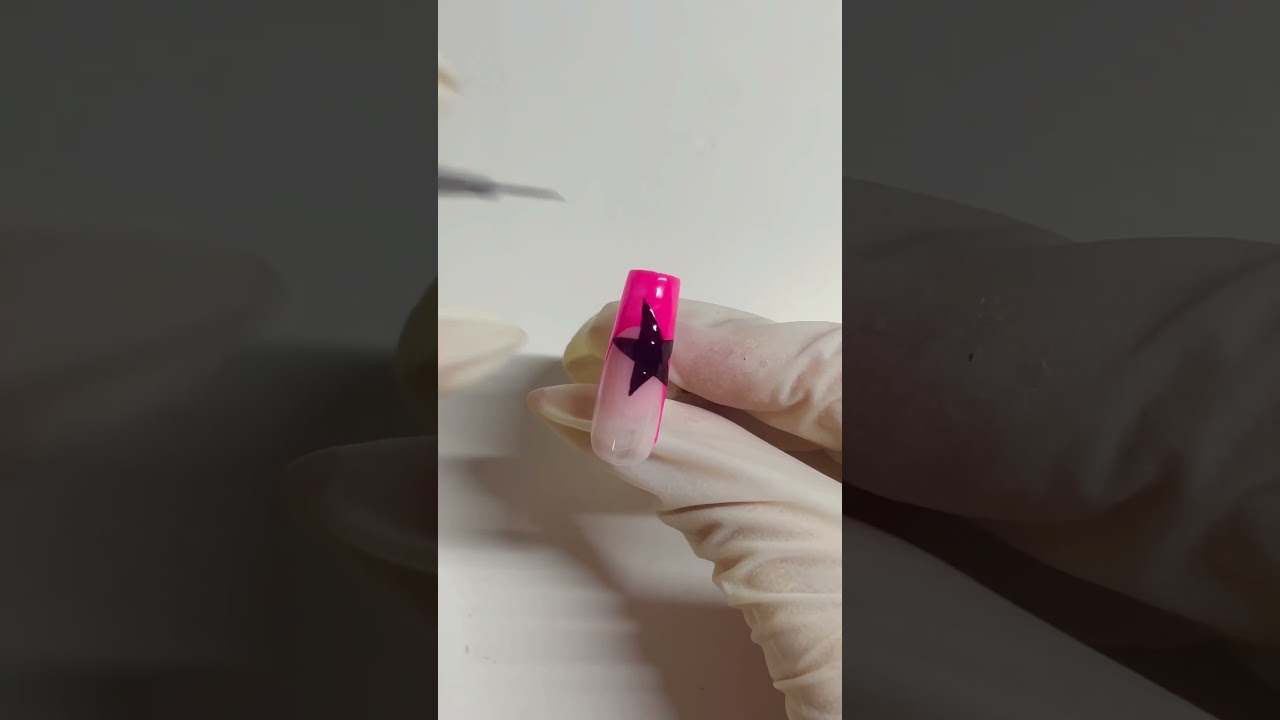 Satisfying nail pop in Las Vegas 💅Like & subscribe for more #NailPopping #VegasNails #NailASMR