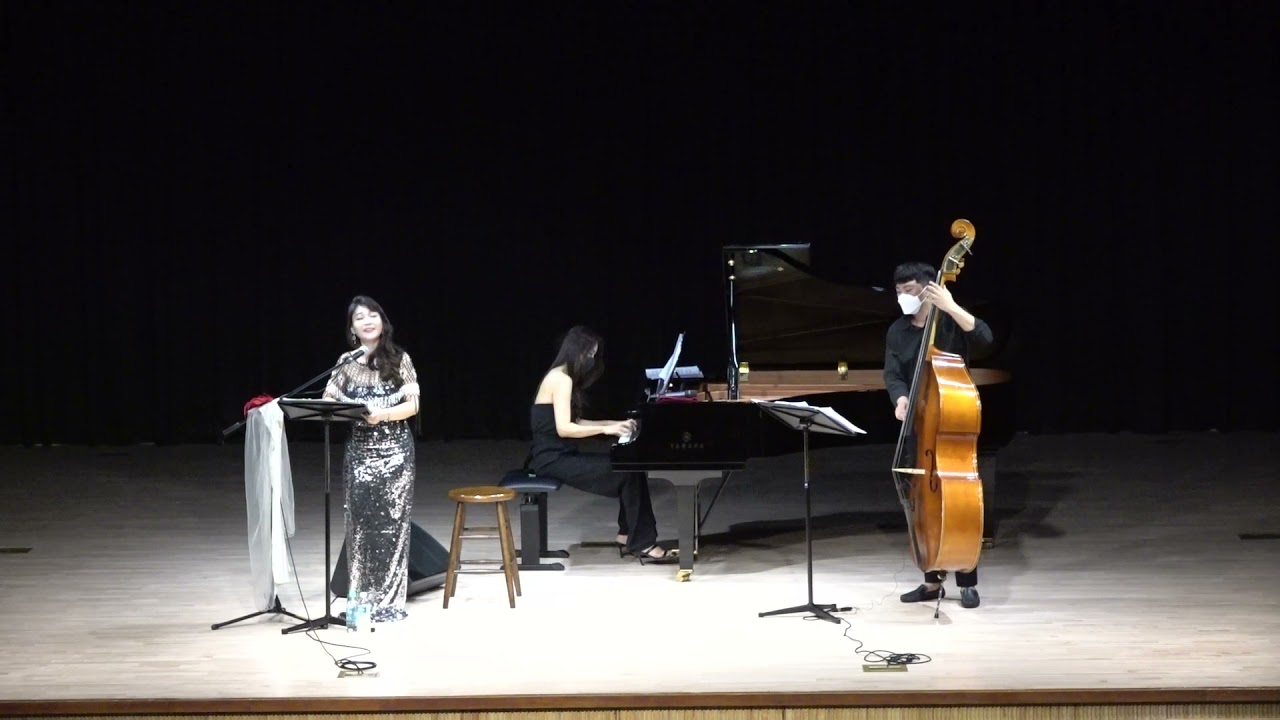 Aan De Amsterdamse Grachten Written By P. Goemans / Arr by E. Brey, L. Dijk 온더타운