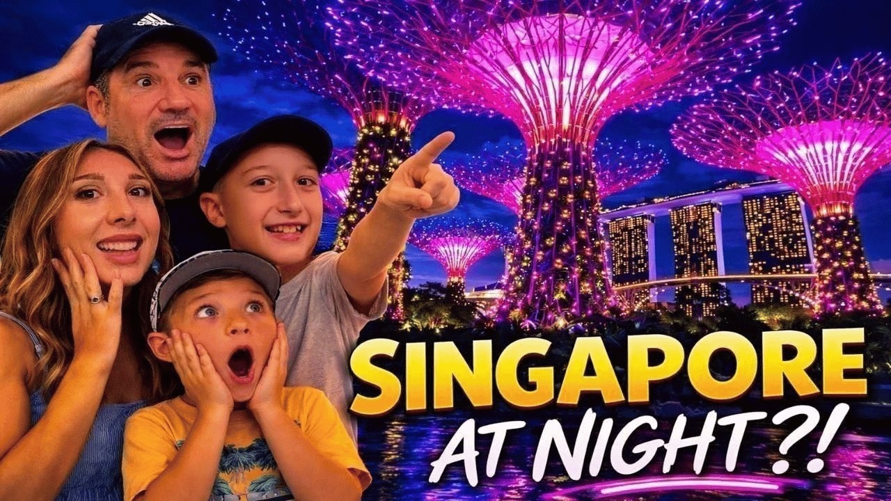 First Time in Singapore at Night!? 🇸🇬 Supertree Light Show Blew Us Away