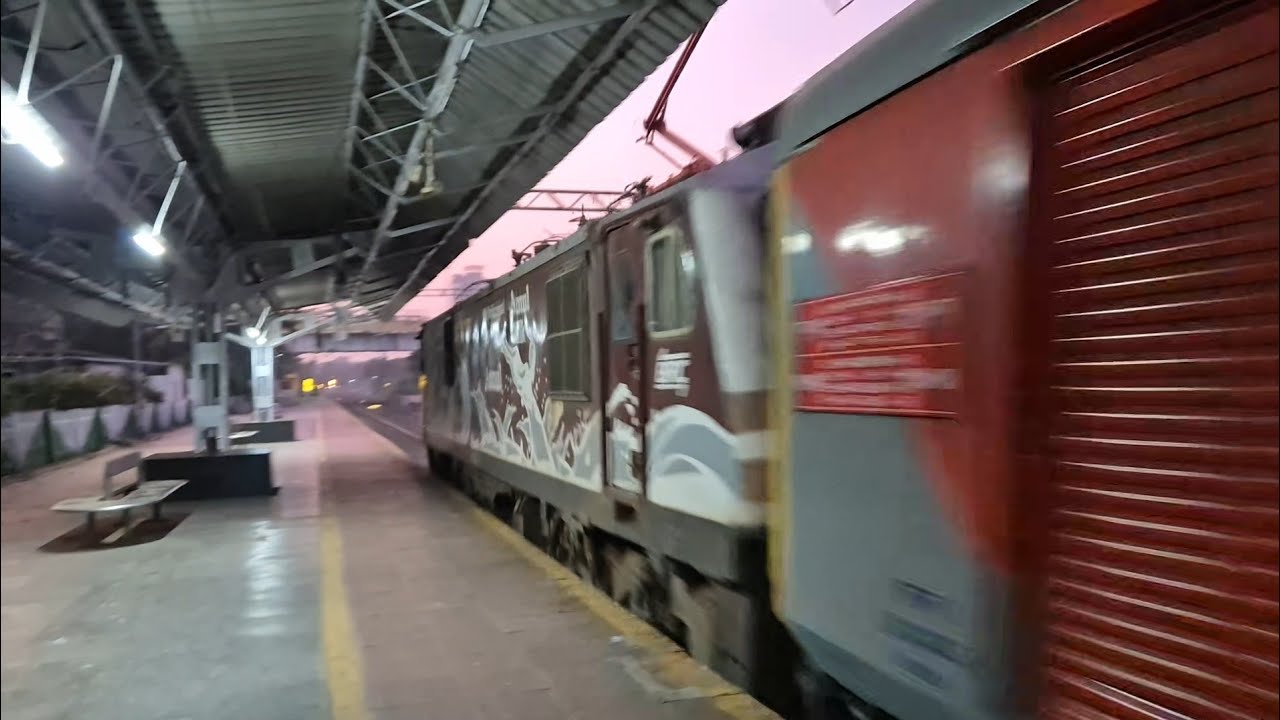 Maiden LHB Run Of 11087 Veraval Pune Exp Skipping Kasarwadi | Amul WAP5 in lead | Indian Railways