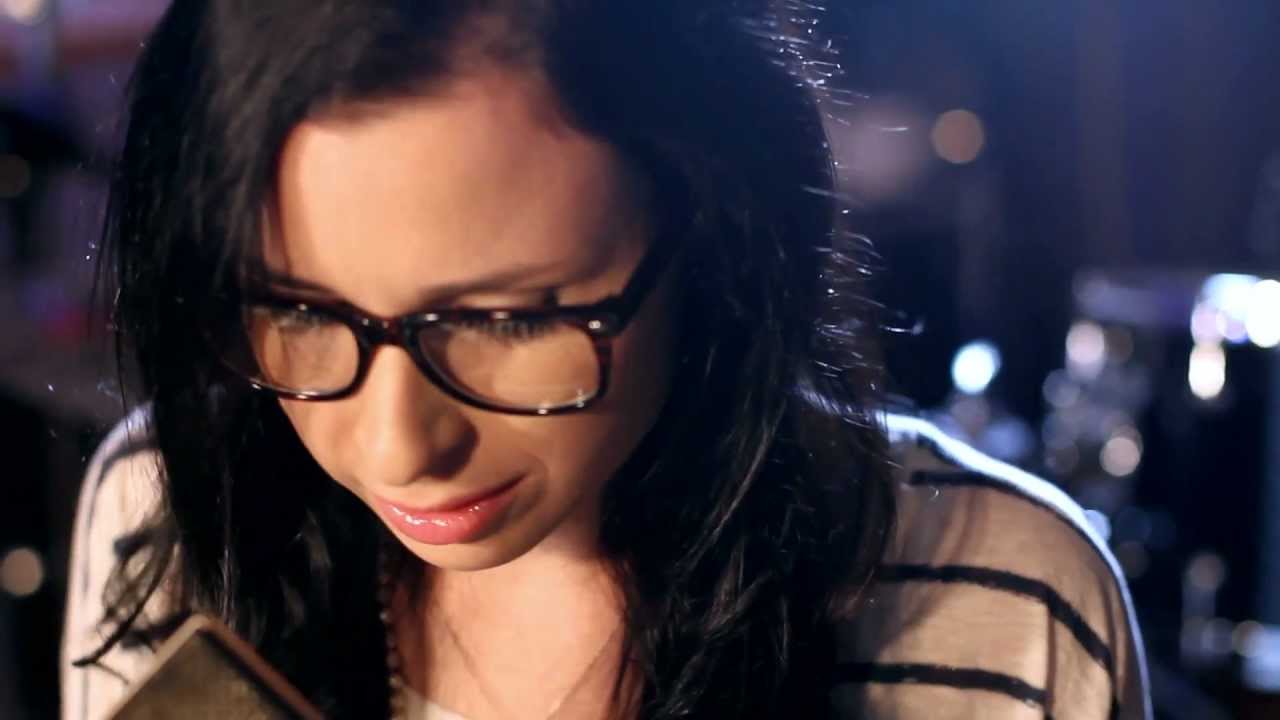 OneRepublic - Feel Again (Official Music Video Cover by Caitlin Hart) - on iTunes