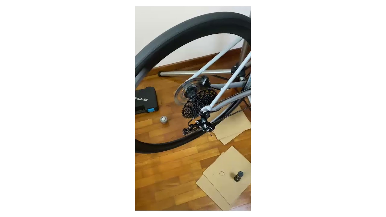 DT Swiss E 1800 SPLINE hub sound check on Canyon Roadlite 5