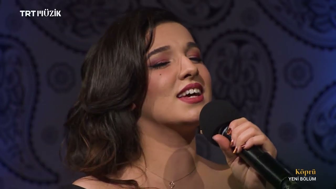 Senem Akdemir, Ahmet Tuzlu - Yeşil Ördek Gibi