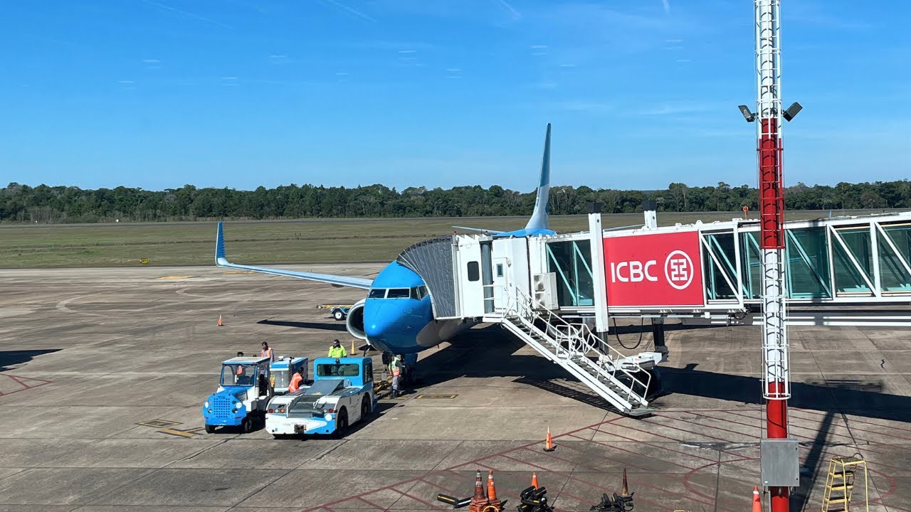 Aerolineas Argentinas 737-800 Economy Class Experience | Puerto Iguazu (IGR) - Buenos Aires (AEP)