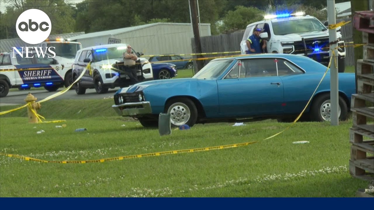 Quince heridos en un desfile en Luisiana despu&eacute;s de que un conductor embistiera a la multitud.