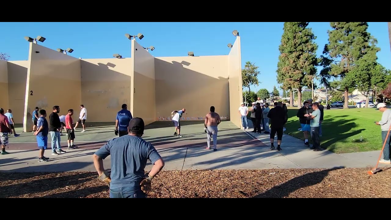 Paco y Alfredo VS Cholo y Andresito