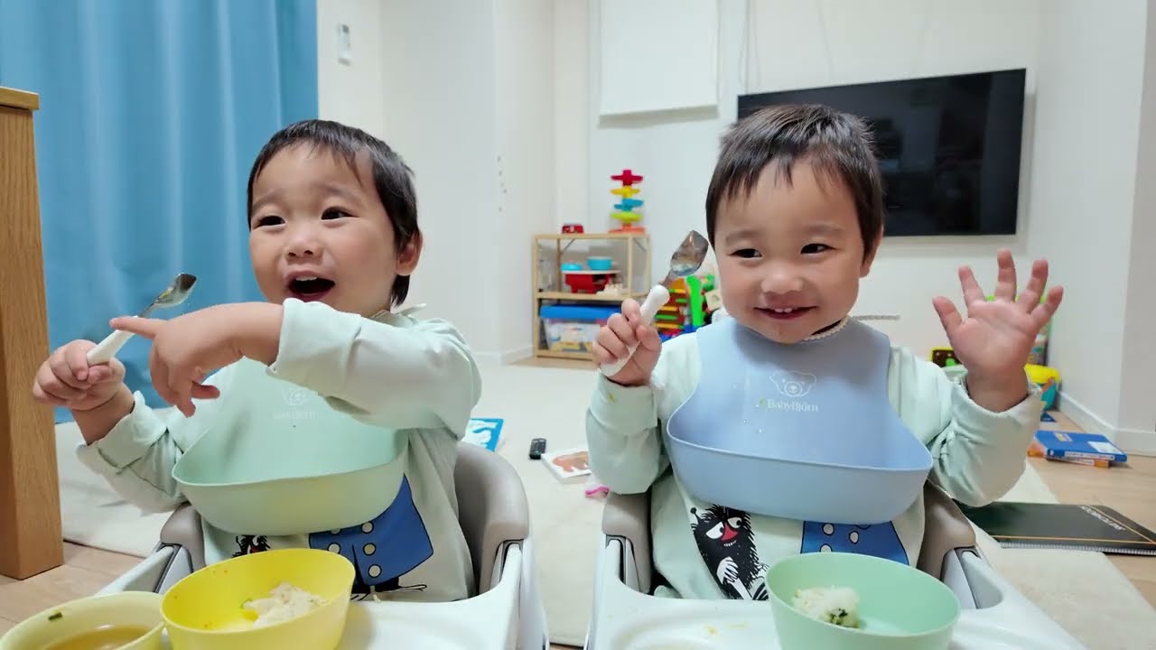 よく喋ってよく食べる双子の晩ごはん【2歳1ヶ月】