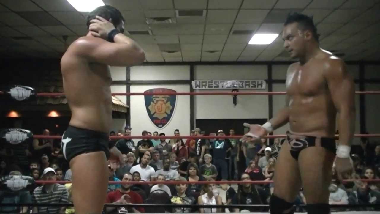 ESW - Johnny Gargano vs. Jamin Olivencia (9/28/2013)
