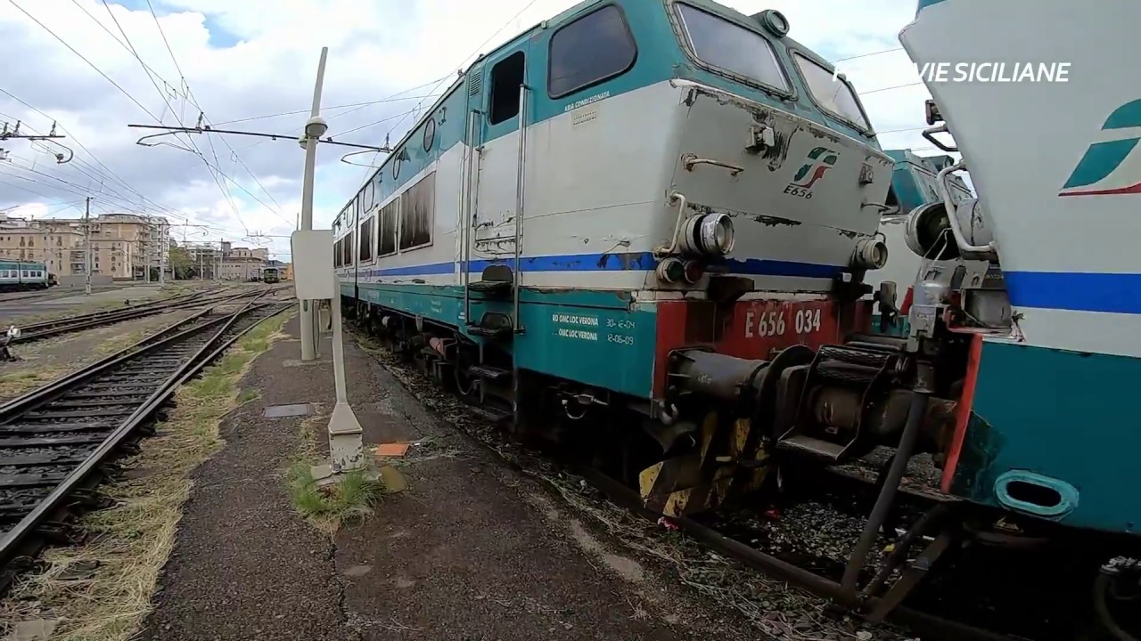 E656 accantonate nel Deposito Locomotive di Messina