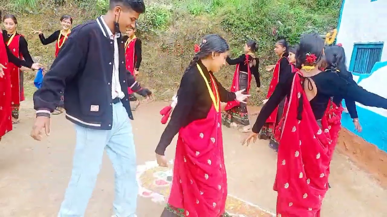 Deusi vailo coming soon || hami feri aaudai chhau tihar special nah liyar 🤭 