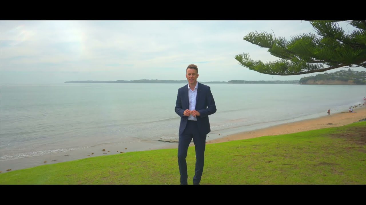 7 William Bayes Place, Red Beach | Tim Hansen - Harcourts Silverdale