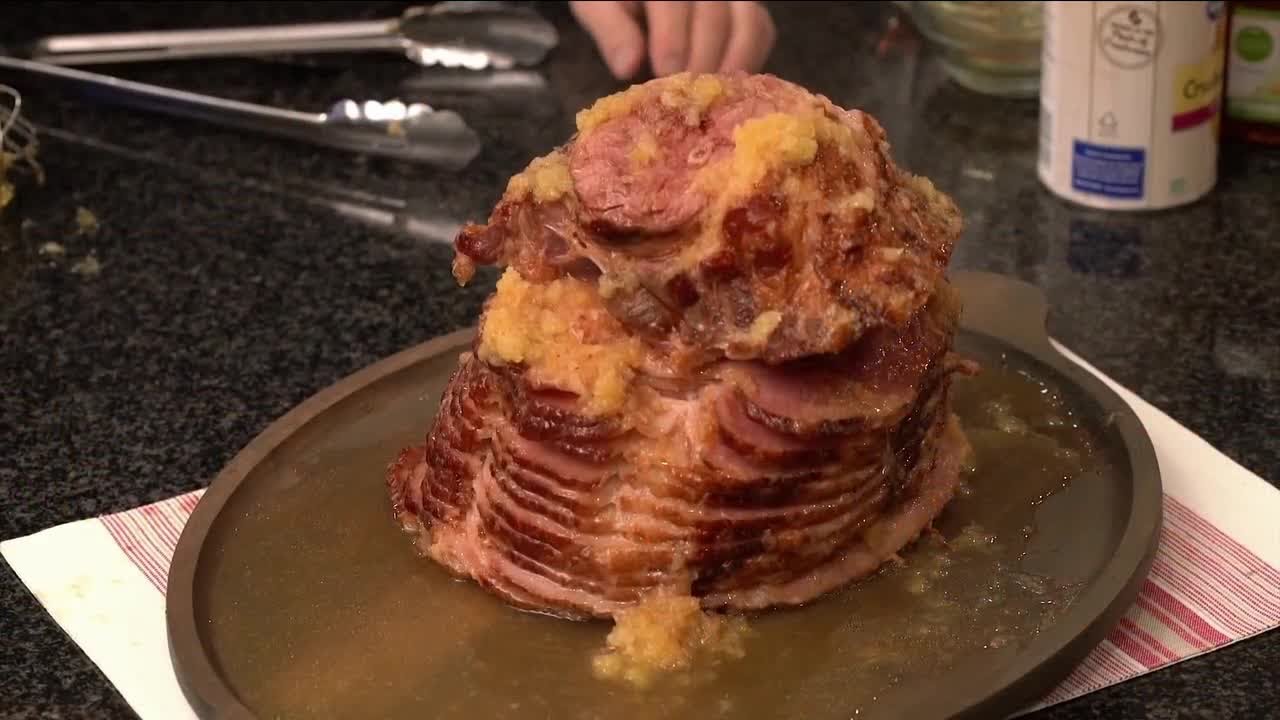 Ветчина в медово-ананасовом соусе, приготовленная в скороварке