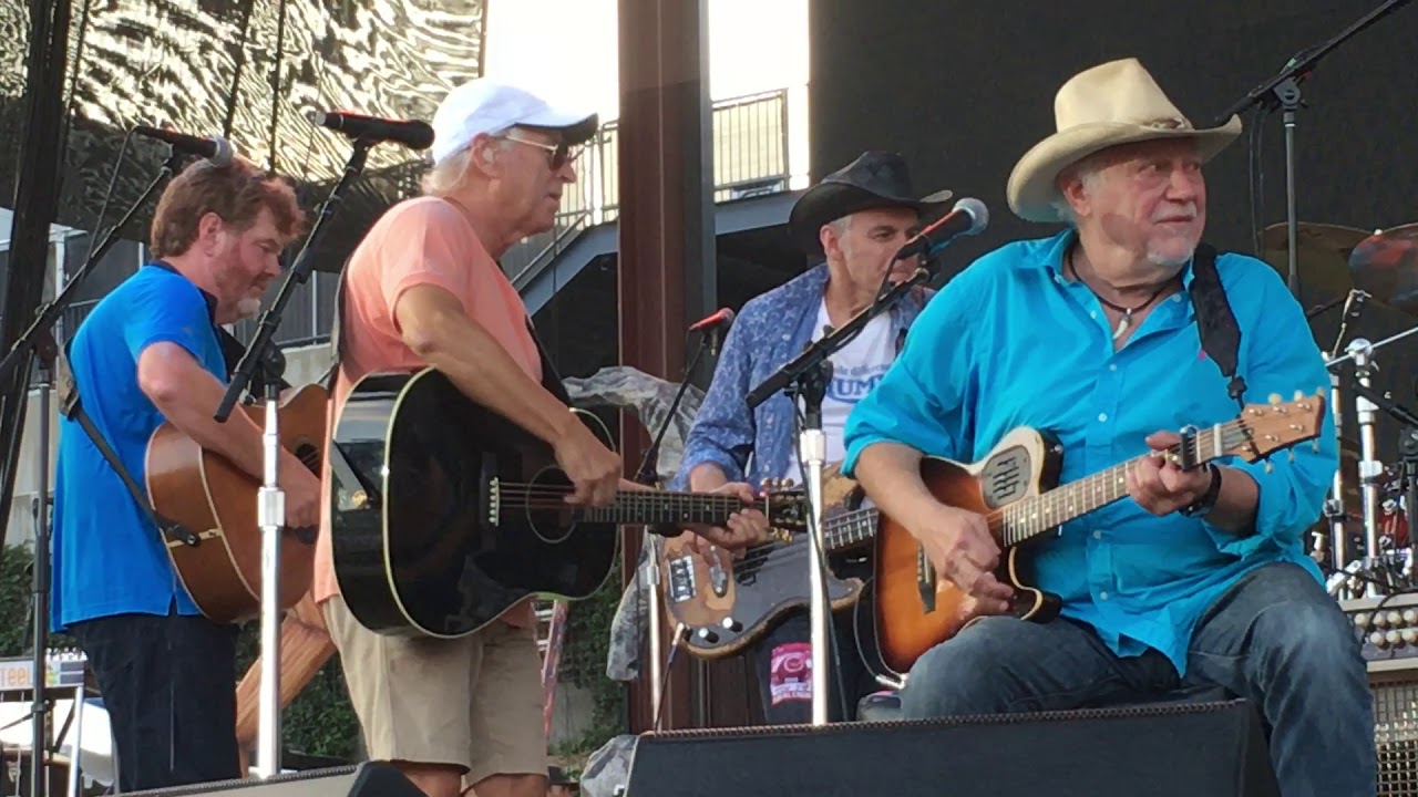 Jerry Jeff Walker performing in Frisco with Jimmy Buffett