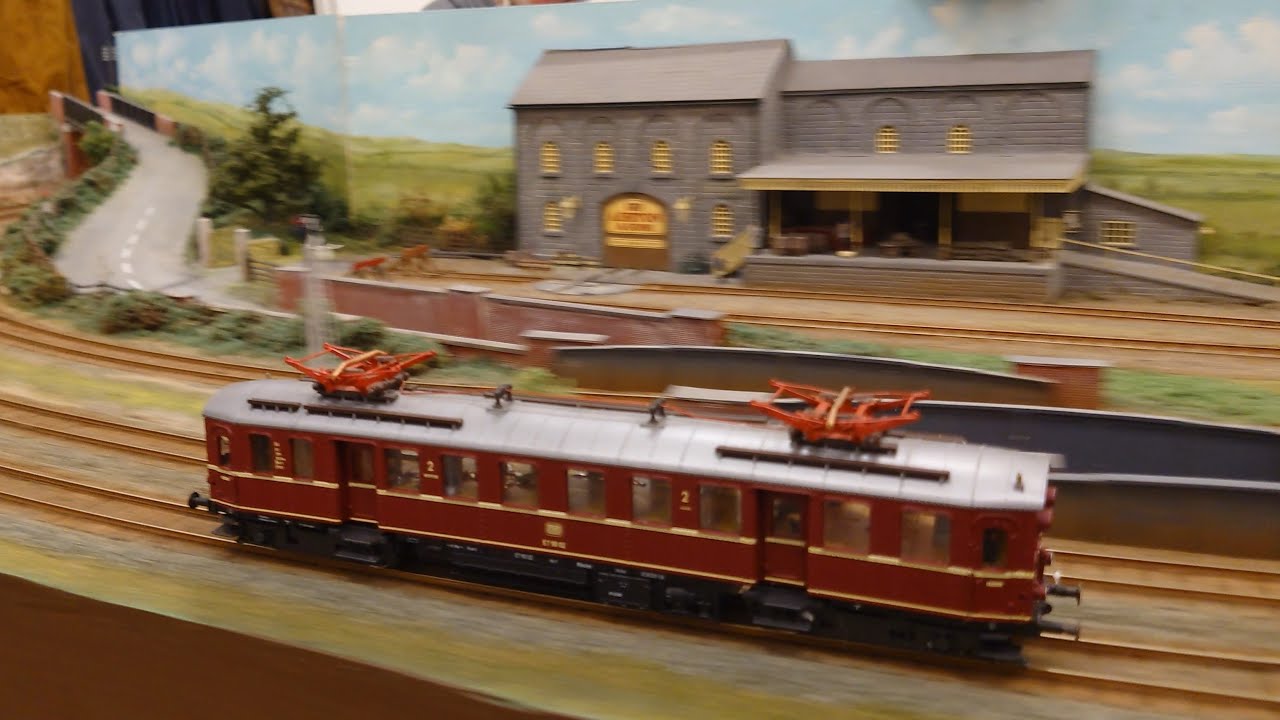 167. Chesham Model Railway Club -  Higham Bridge Layout – 00-gauge - Running Night 2025-04-14