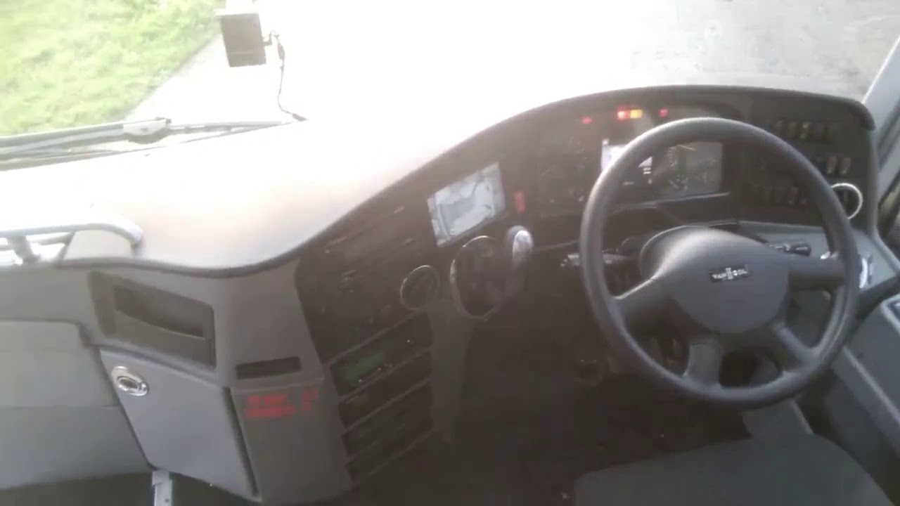 L13 ESU (TBR) - 2013 (13) Van Hool TX16 Alicron 53 Seat Executive Coach