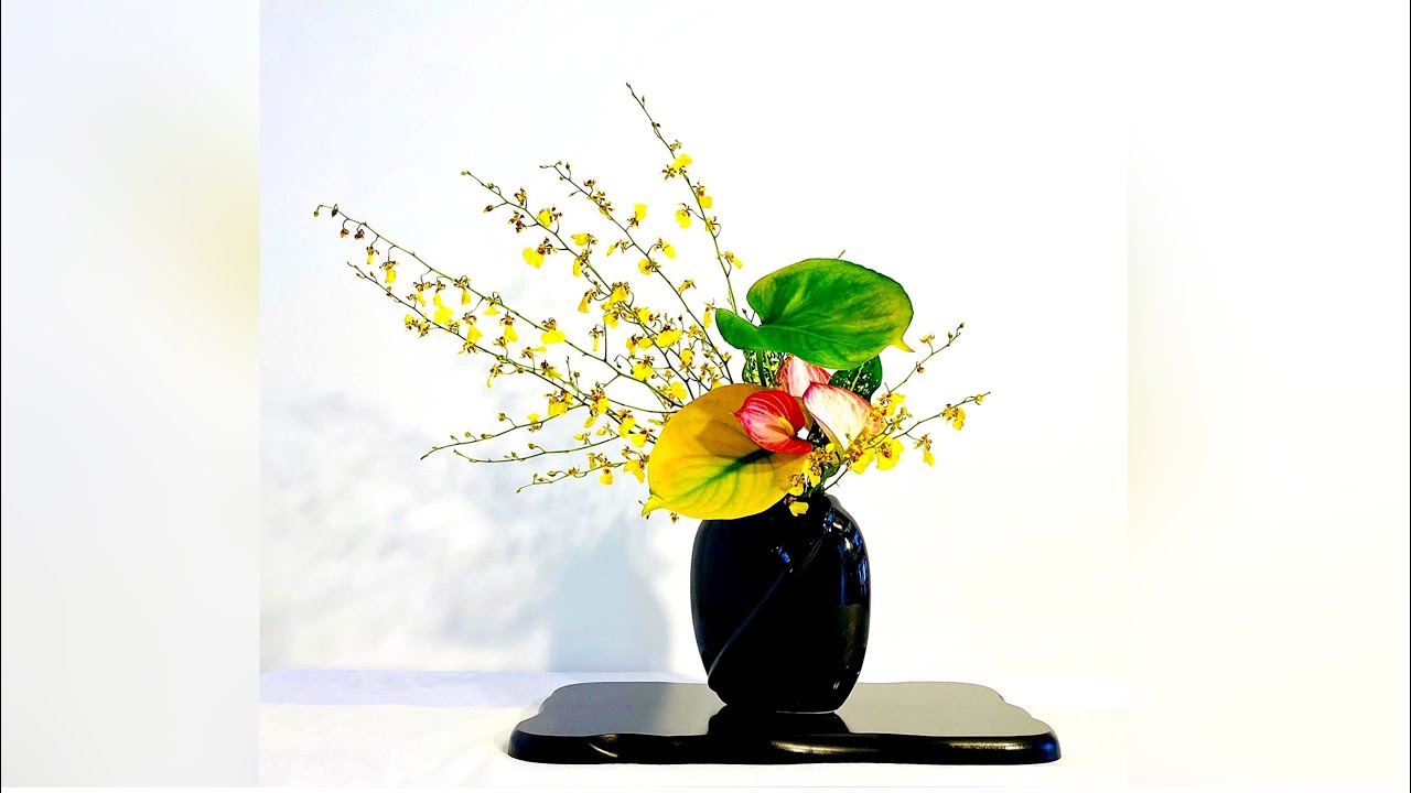 池坊花藝 Ikenoba Ikenobo: Art of Japanese Floral Arraignment - freestyle Milly老師 插花示範
