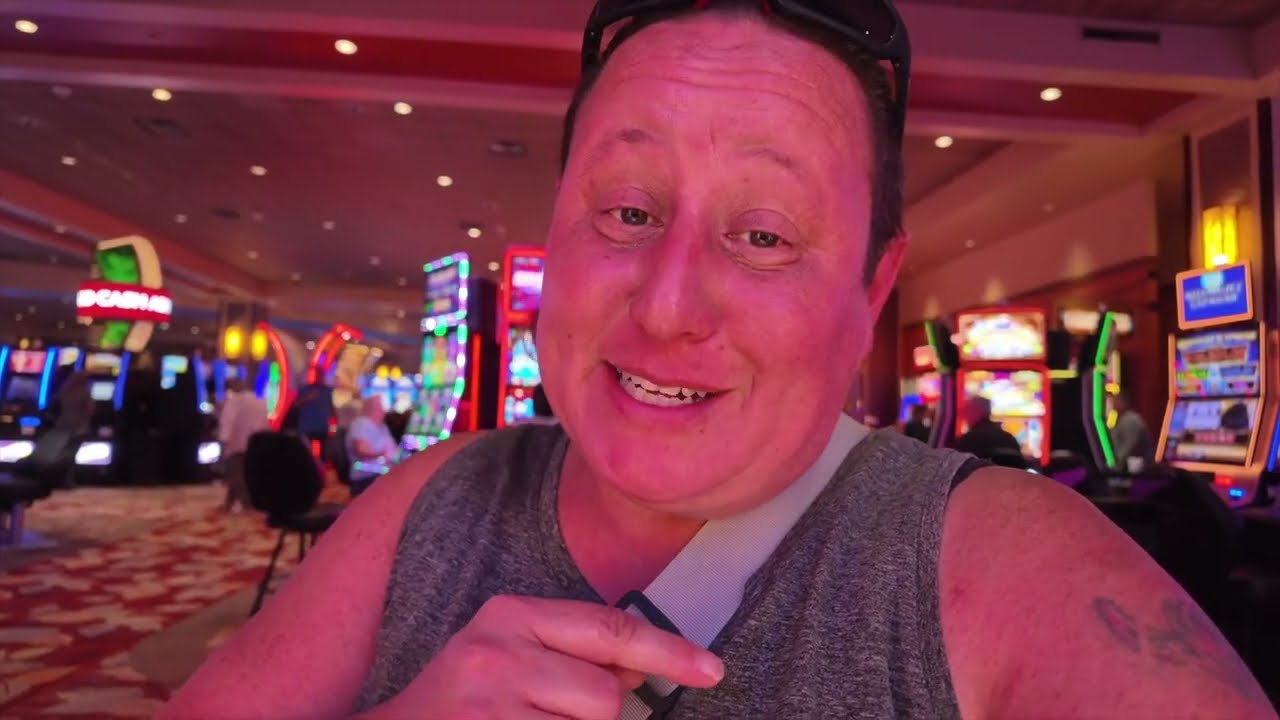 Craps 101 | Playing Slots | Four Winds Casino New Buffalo, Michigan