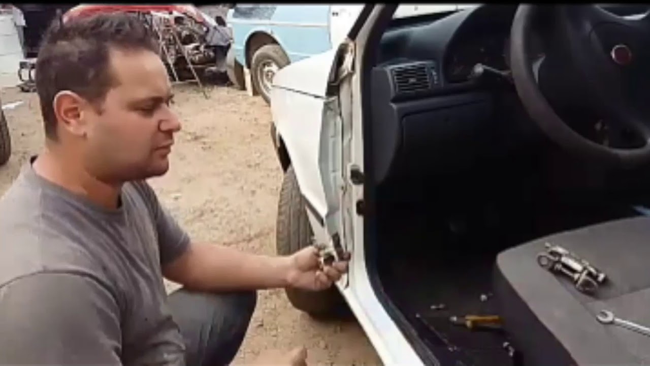 Solução para porta do carro UNO/FIORINO