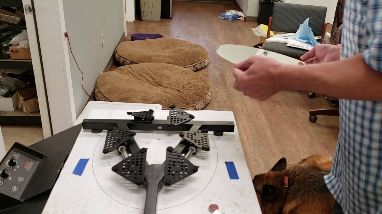 Using Bearings for a mirror cell