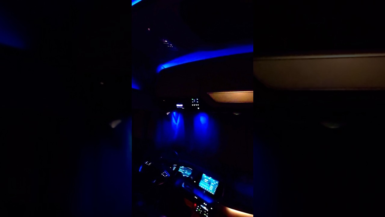 This is what the DAF XG truck cabin looks like with the night lights activated for night driving!