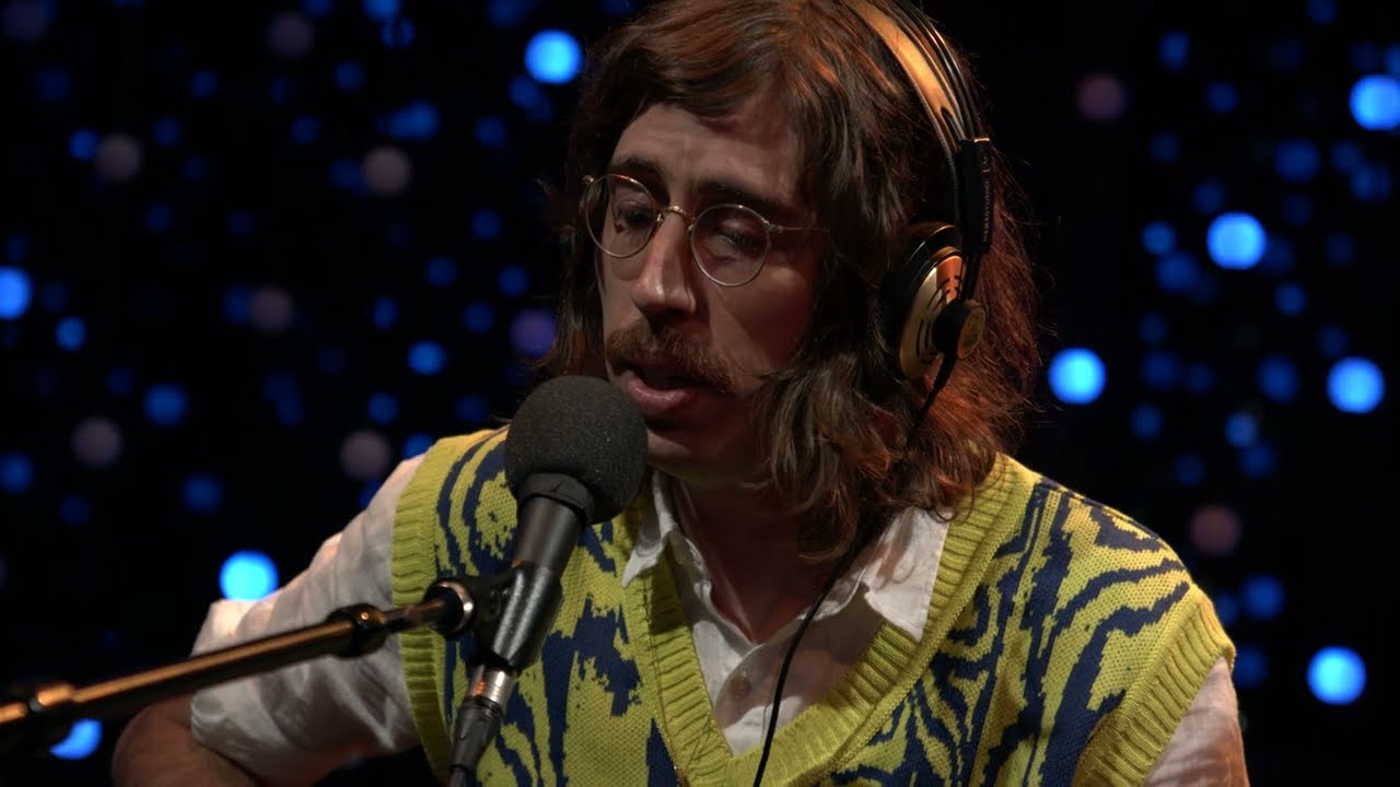 Tim Bernardes - Mesmo Se Você Não Vê (Live on KEXP)