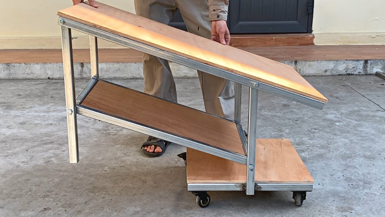 DIY - Great Craftsman's Ideas / How To Make A Portable Folding Table / Metal Smart Folding Utensils!