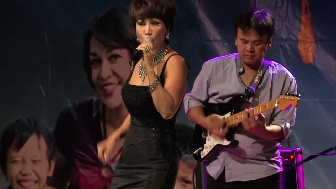 Khánh Hà - I Will Survive - Paris 30/09/2012