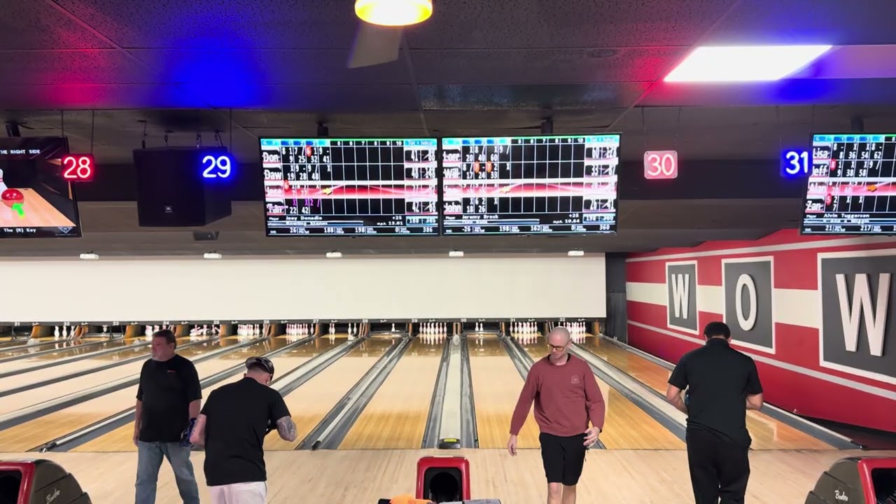 @352bowling  Monday night funtimers league game 1 and 2 bowling stones vs odd balls 