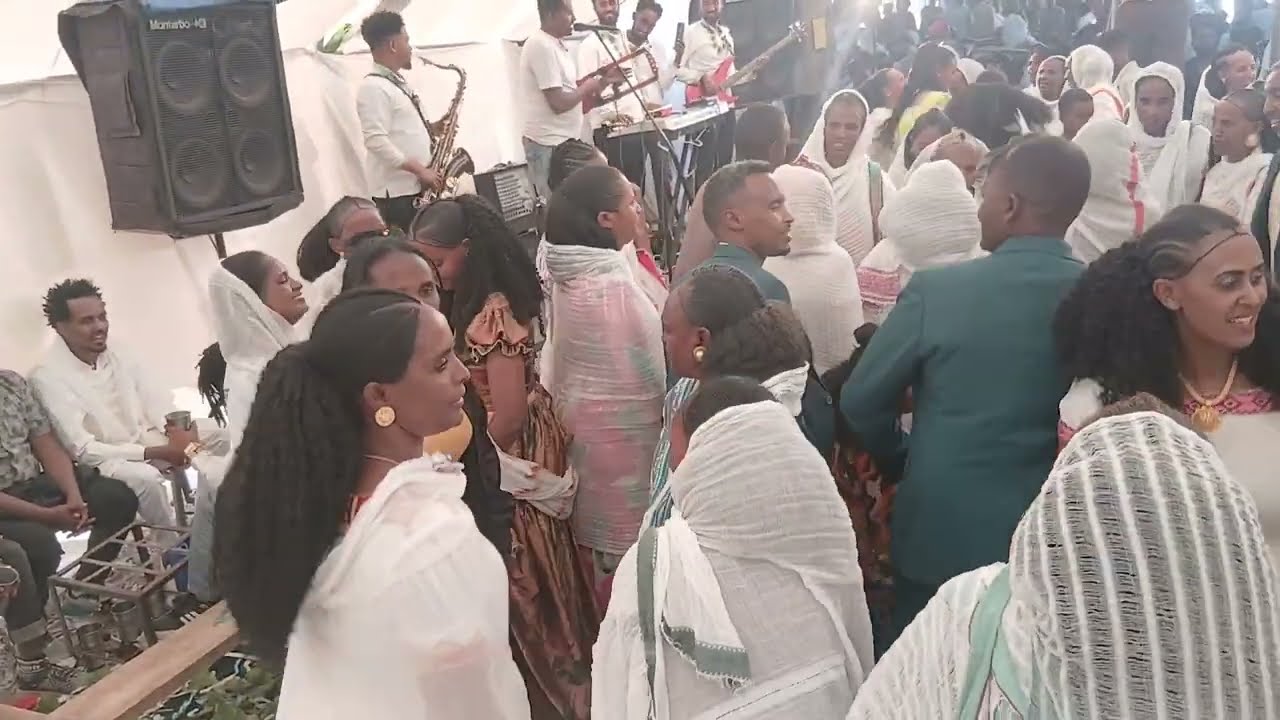 ምሕረታኣብ ዓይኒ ቅርሺ ኣብ መርዓ ጎሎምኸዳ ሰላም ኣደዋይ መዓረይ ባህላዊ ደርፊmihretab ayni krshi traditional music  wuding2026