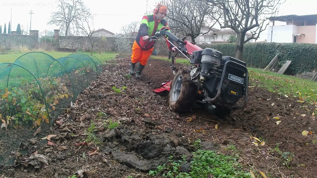 Aratura orto con motocoltivatore DUNSCH e aratro rotativo BITTANTE pt1